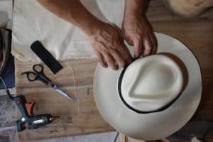 Fabrication d'un chapeau panama