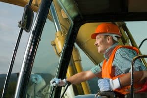 Conducteur d'un engin de travaux publics