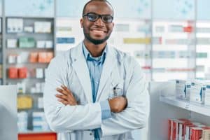 Pharmacien dans une officine