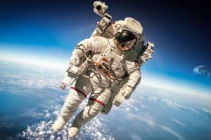 Cosmonaute dans l'espace