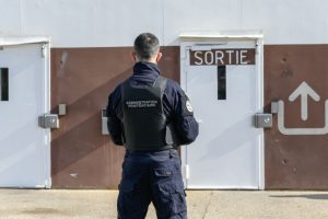 Gardien de prison à Aix-en-provence